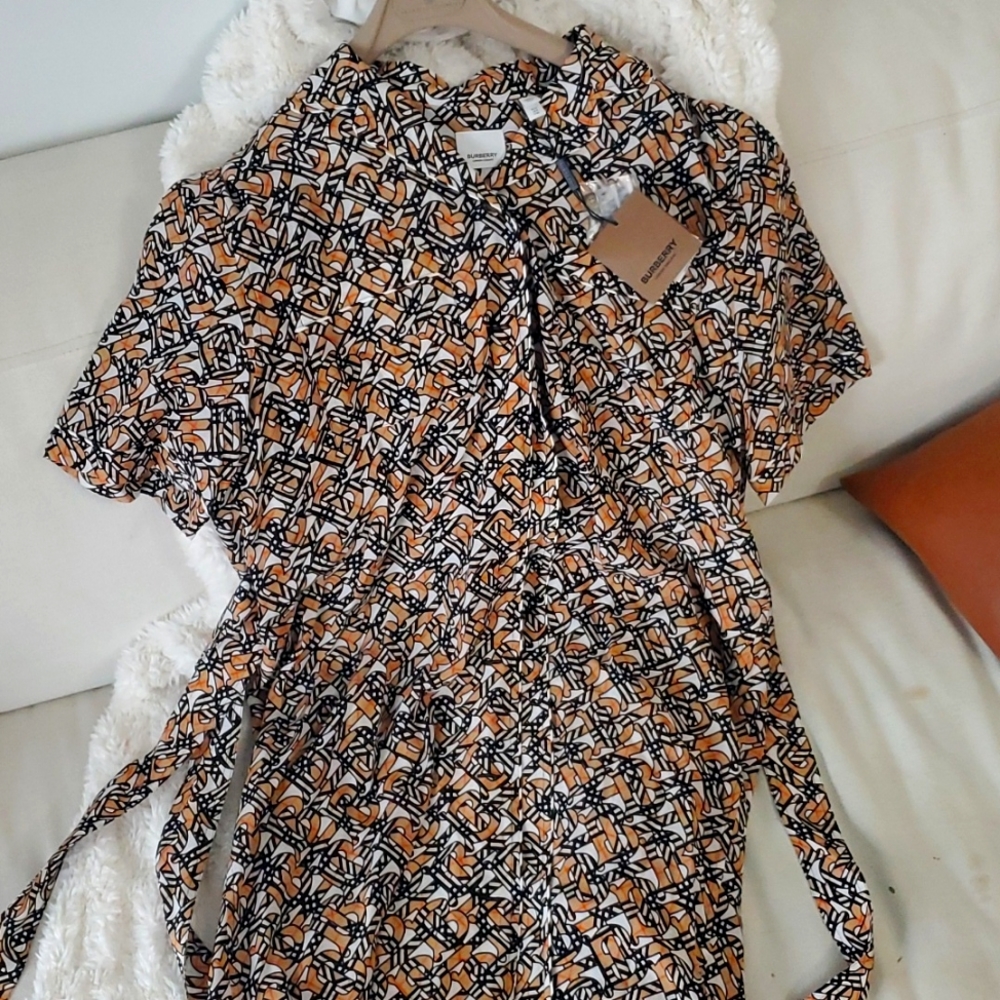 Burberry IP pattern dress size 8 US